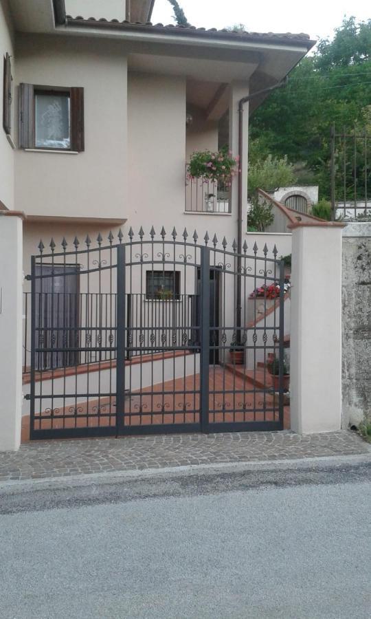 Villa Rosa Caporciano Экстерьер фото