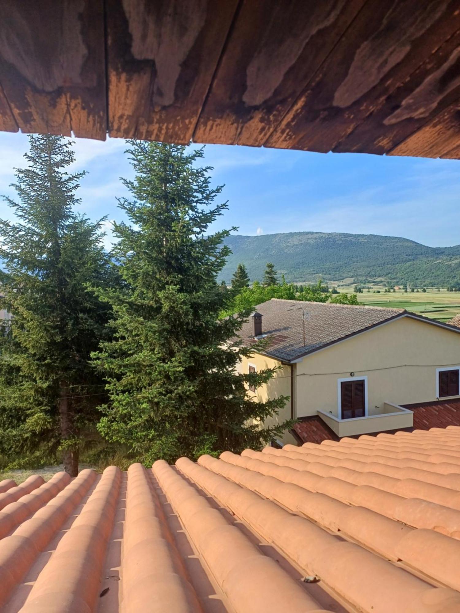 Villa Rosa Caporciano Экстерьер фото
